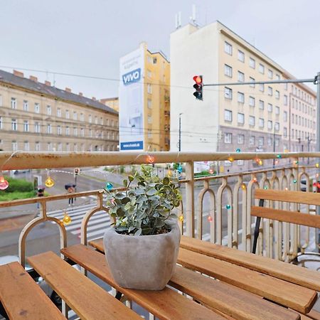 Charming Old Town Family Retreat Appartement Bratislava Buitenkant foto