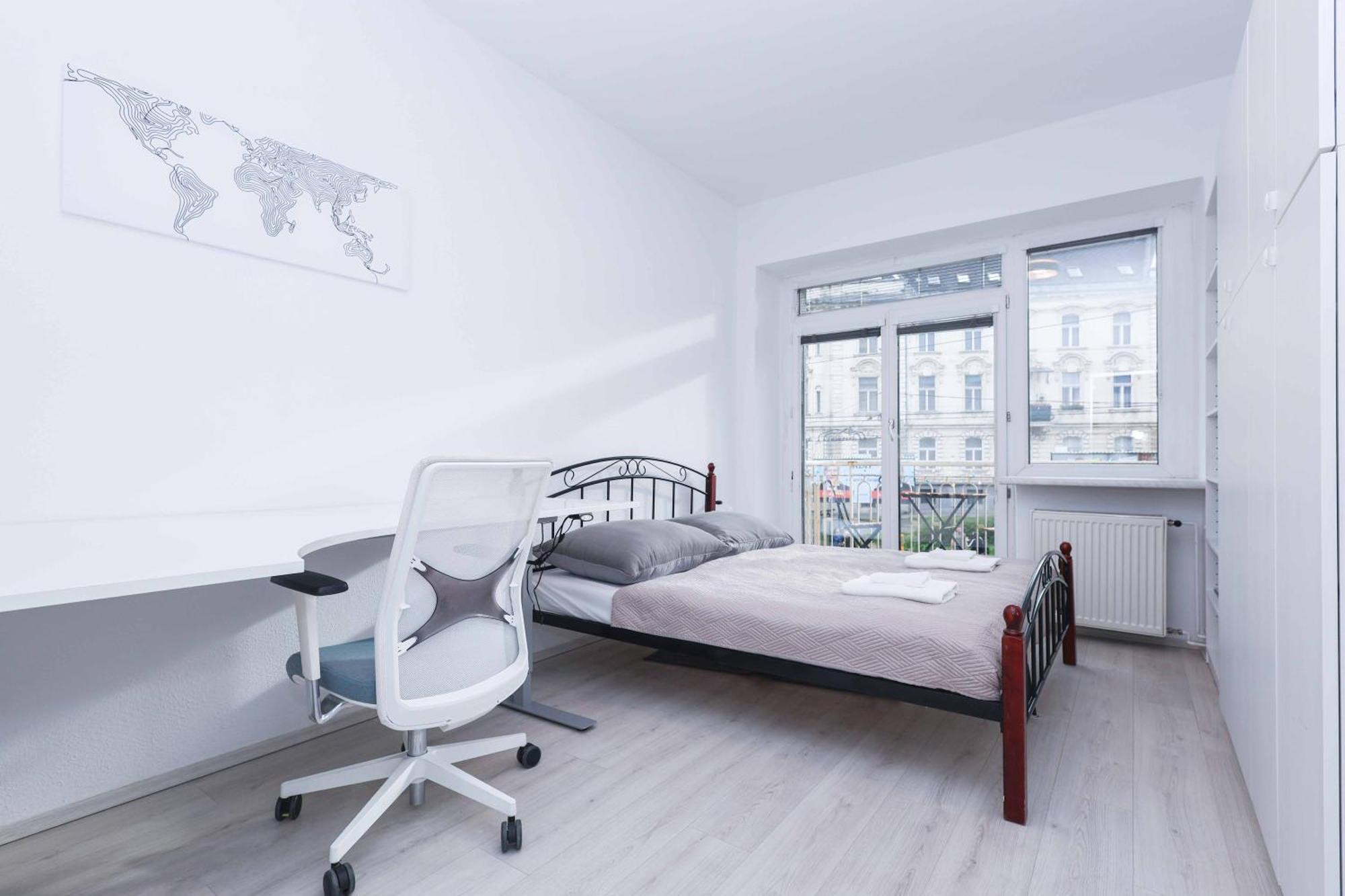 Charming Old Town Family Retreat Appartement Bratislava Buitenkant foto